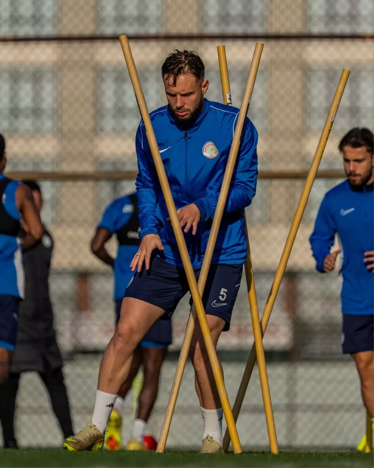 Çaykur Rizespor, Fatih Karagümrük Maçı Öncesi Antrenmanlarını Hızlandırdı