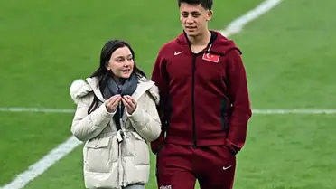 Arda Güler maç öncesi sahada