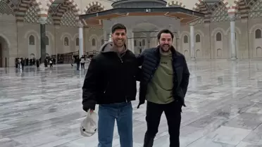 Marco Asensio'nun Çamlıca Camii'nde Çektiği Fotoğraf Taraftarların Gözünden Beğeni Topladı