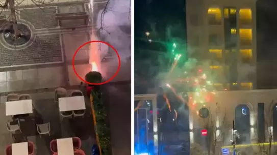 Otel önünde patlayan havai fişekler