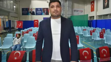 Şırnak’ta Dev Ekranda Kosova‑Türkiye Maçı Coşkusu
