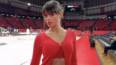 Nişanlısının fotoğraflarını silen influencer