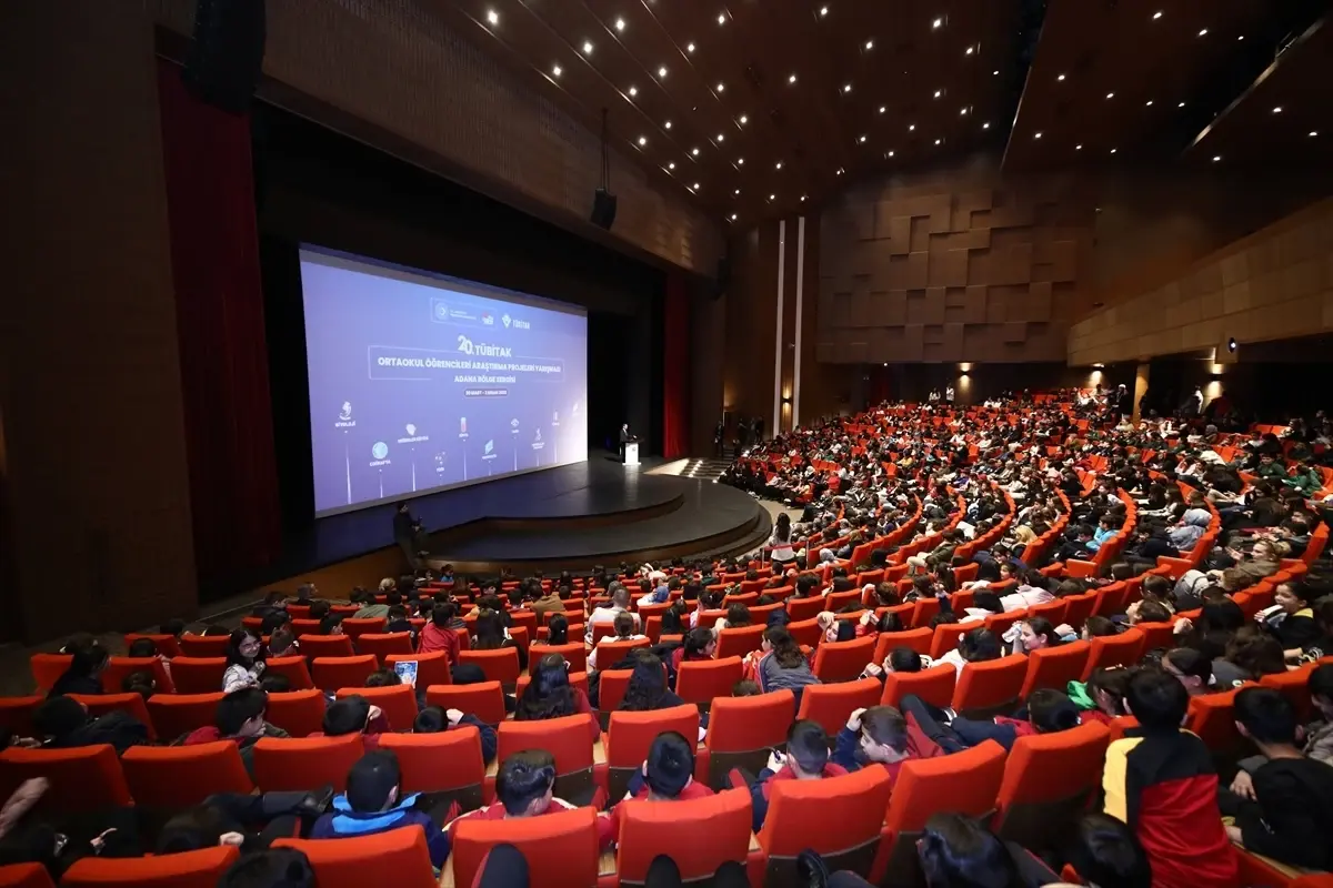 Gaziantep’te Genç Zihinler Bilim ve Teknolojiyle Buluştu: 20. TÜBİTAK Ortaokul Projeleri Sergisi Açıldı