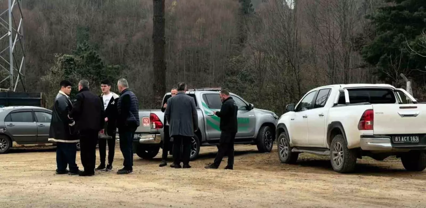 Düzce'de Doğalgaz Hattı Çalışması Sırasında Heyelan: 1 İşçi Şehit, 1 Yaralı