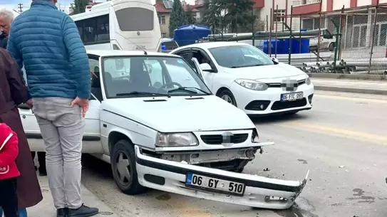 Beypazarı'nda Zincirleme Kazada 3 Yaralı: Detaylar ve Soruşturma