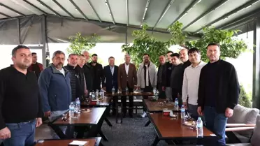 Kuzeytepe Mahallesi'nde esnaf ve belediye başkanı