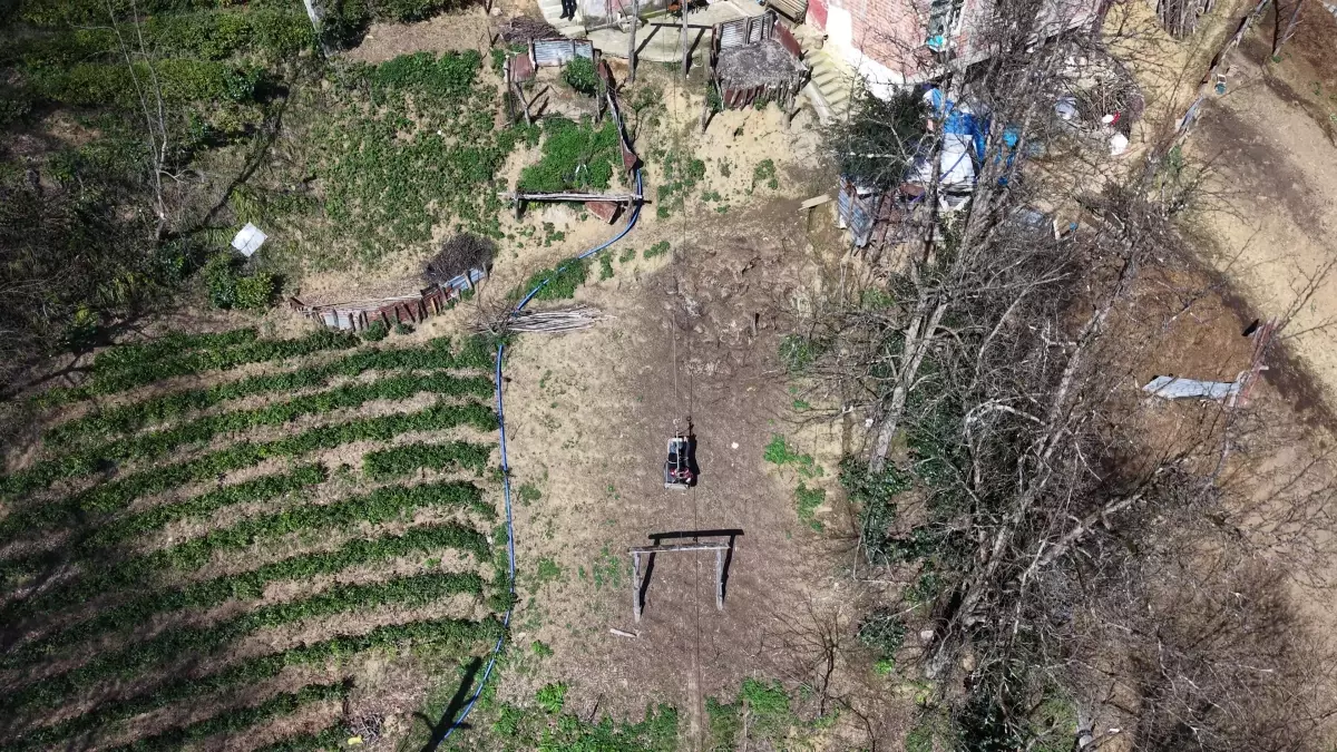 82 Yaşındaki Makbule Bozkurt'un Teleferik Yolculuğu: Zorlu Bir Günlük Mücadele