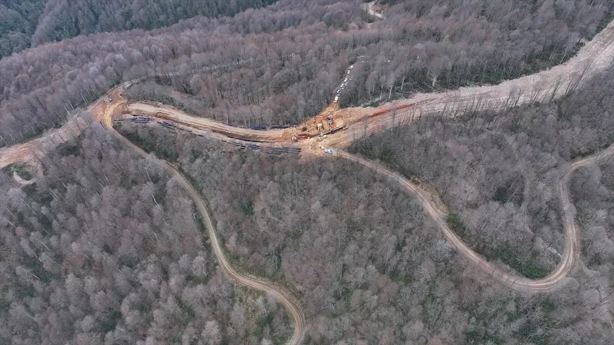 Düzce'de Boru Hatti Çalışması Sırasında Göçük: 1 İşçi Şehit, 1 Yaralı