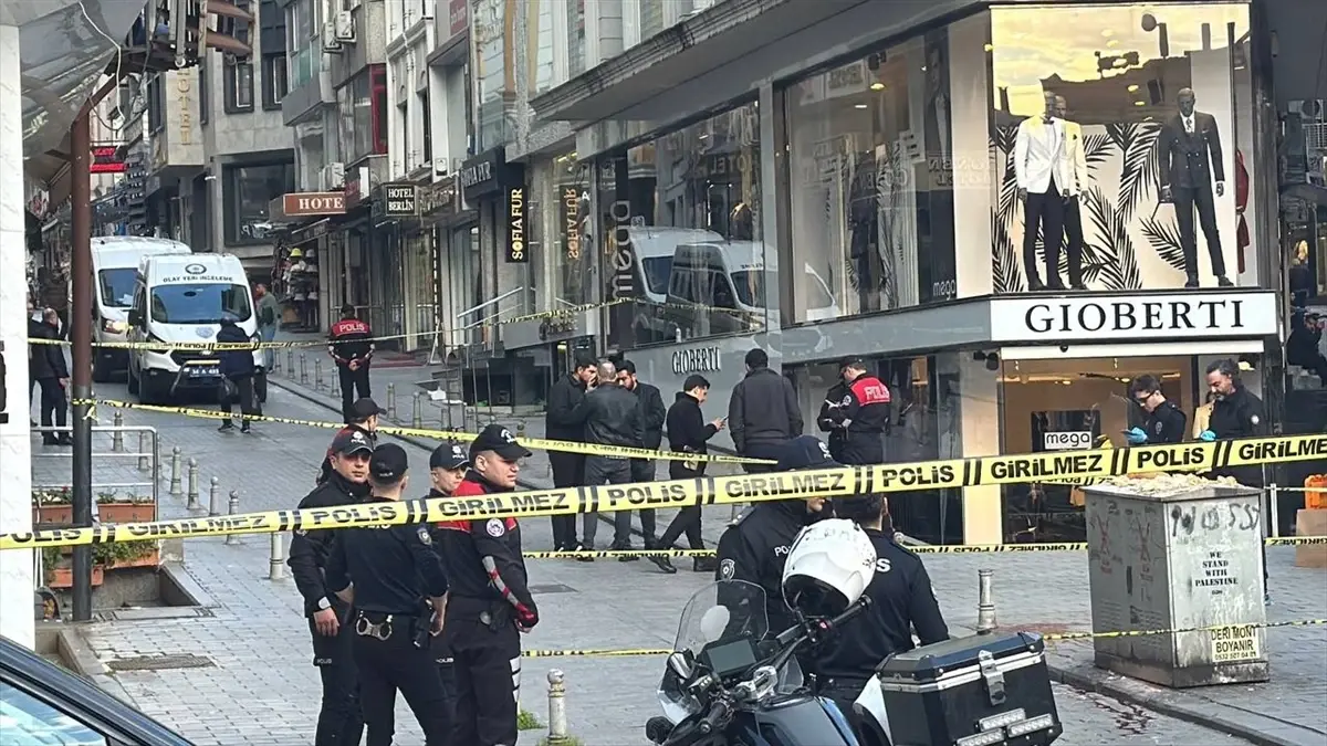 Edirne'de Yakalanan 2 Şüpheli, İstanbul'daki Kurye Cinayetinin İzini Sürdürüyor