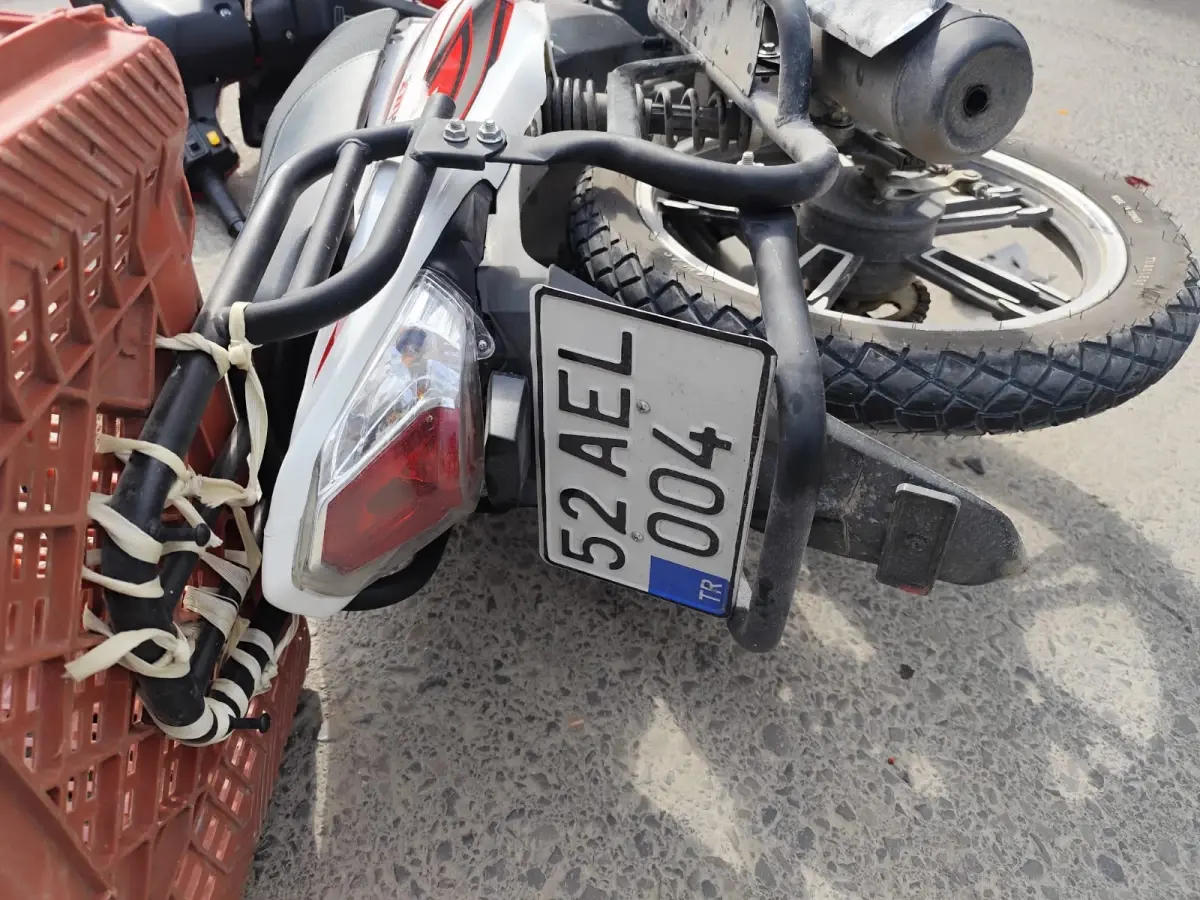 Fatsa’da Motosiklet Çarpışması: Sürücü Hafif Yaralı