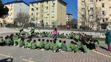 Sağlıklı yaşam ve ilk yardım atölyesinden bir an