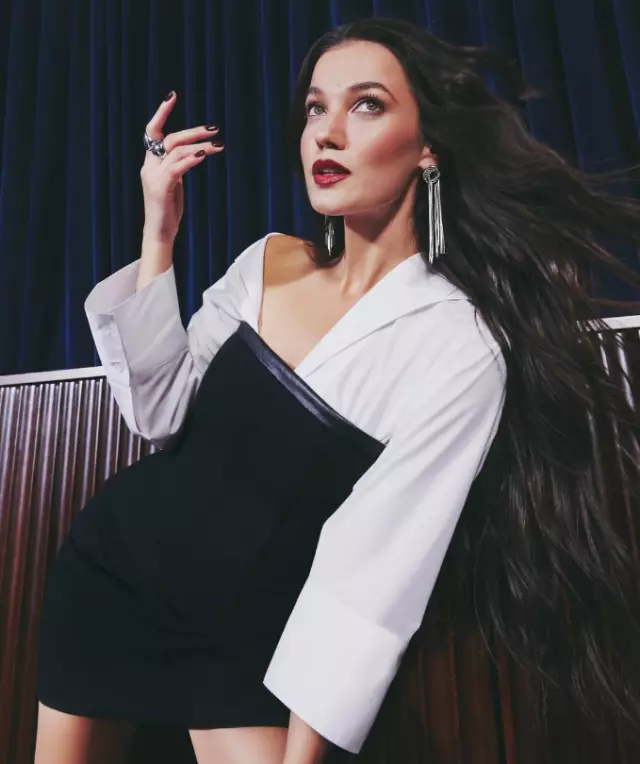 Fikret Hakan bebeklik döneminde