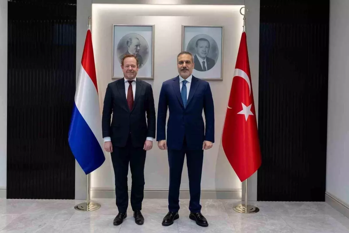 Türkiye Dışişleri Bakanı Hakan Fidan, Hollanda Adalet Bakanı Van Weel ile Ankara’da Görüştü