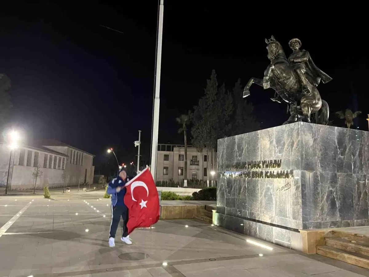 Hatay’da Milli Takım’ın Dünya Kupası Zaferi Coşkusu Şehrin Sokaklarını Doldurdu