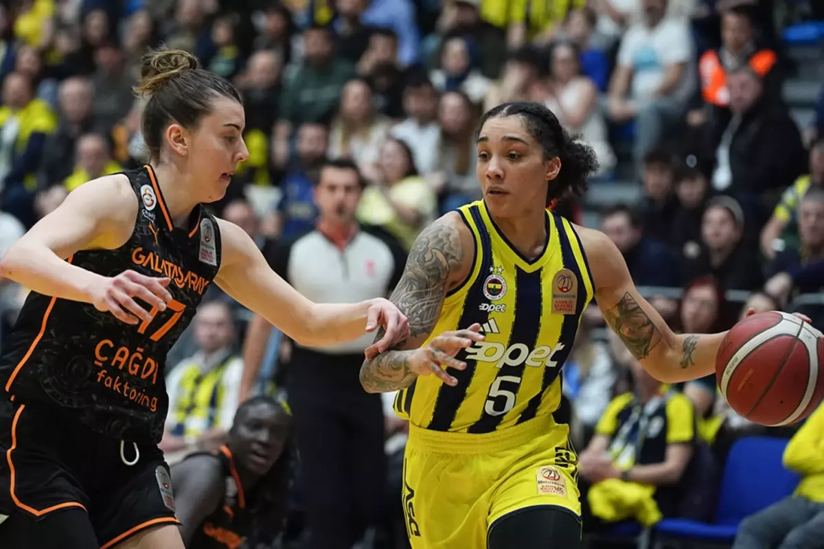 Fenerbahçe Opet, Galatasaray Çağdaş Faktoring'i 77-75’lik Dar Maçta Geçti