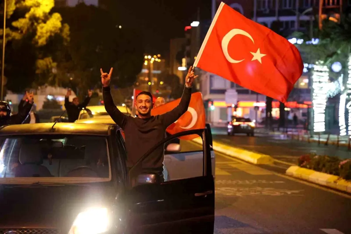 Türkiye, 24 Yıllık Bekleyişi Sonunda Dünya Kupası'na Giriş Yaptı