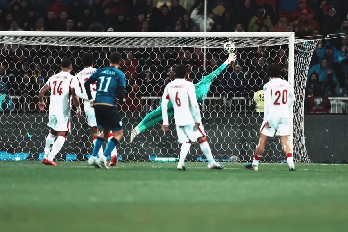 Uğurcan Çakır, Play‑Off’ta Kaleyi Gole Dönüştüren Tek Kaleci Oldu