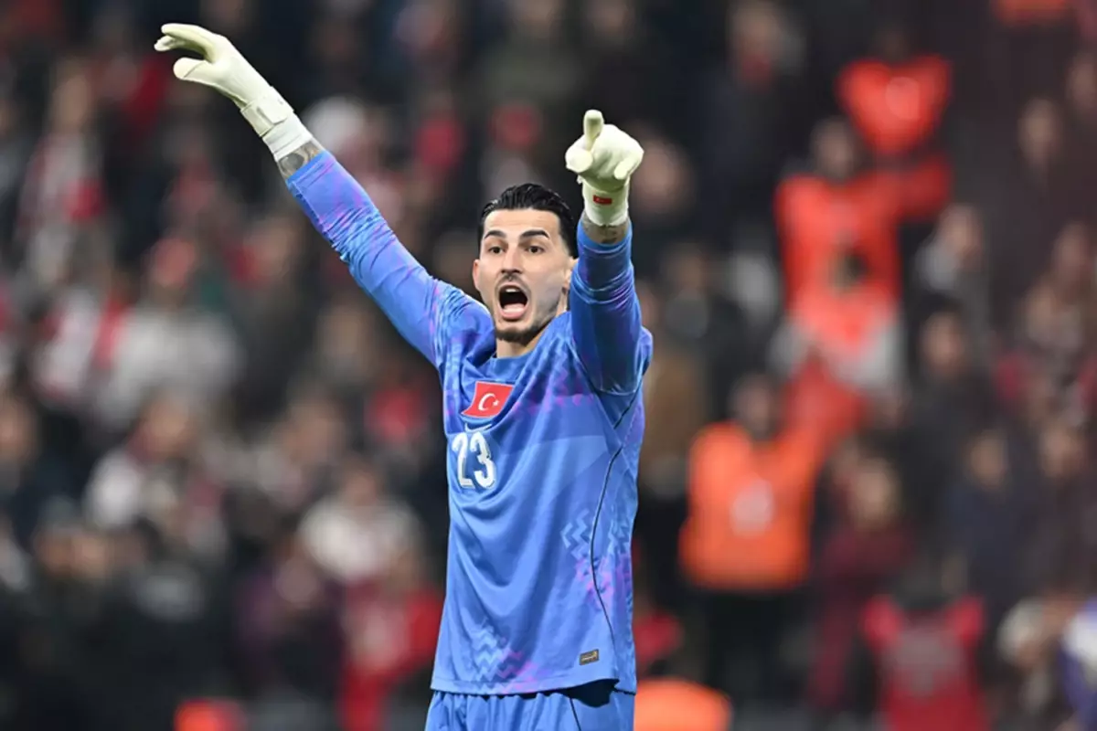 Uğurcan Çakır'ın kritik kurtarışları Türkiye'yi 24 yıl sonra Dünya Kupası'na taşıdı