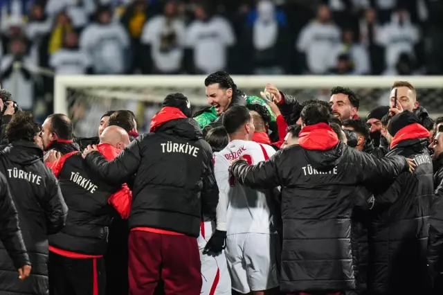 Kenan Yıldız gol sevinci