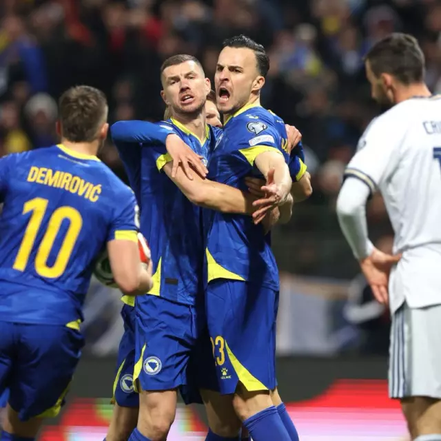 Dzeko’nun resmi sosyal medya paylaşımı