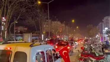 Bursa’da kutlama kalabalığı