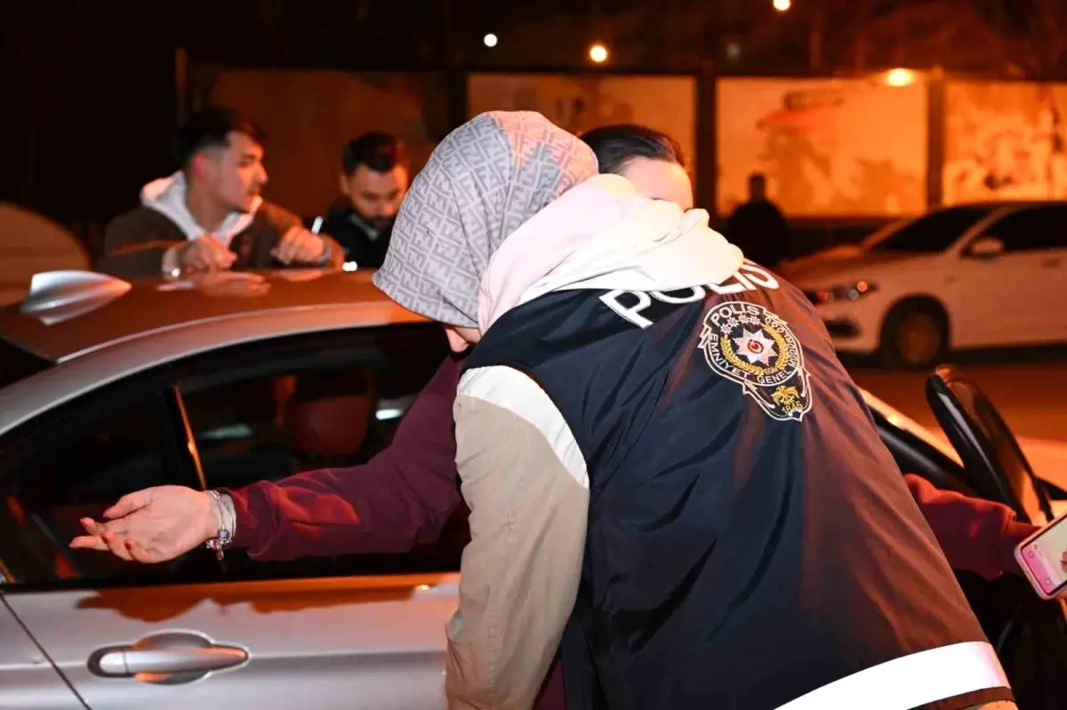 Kırıkkale'de Öğrenci Yurtları Çevresinde Narkotik ve Asayiş Denetimi