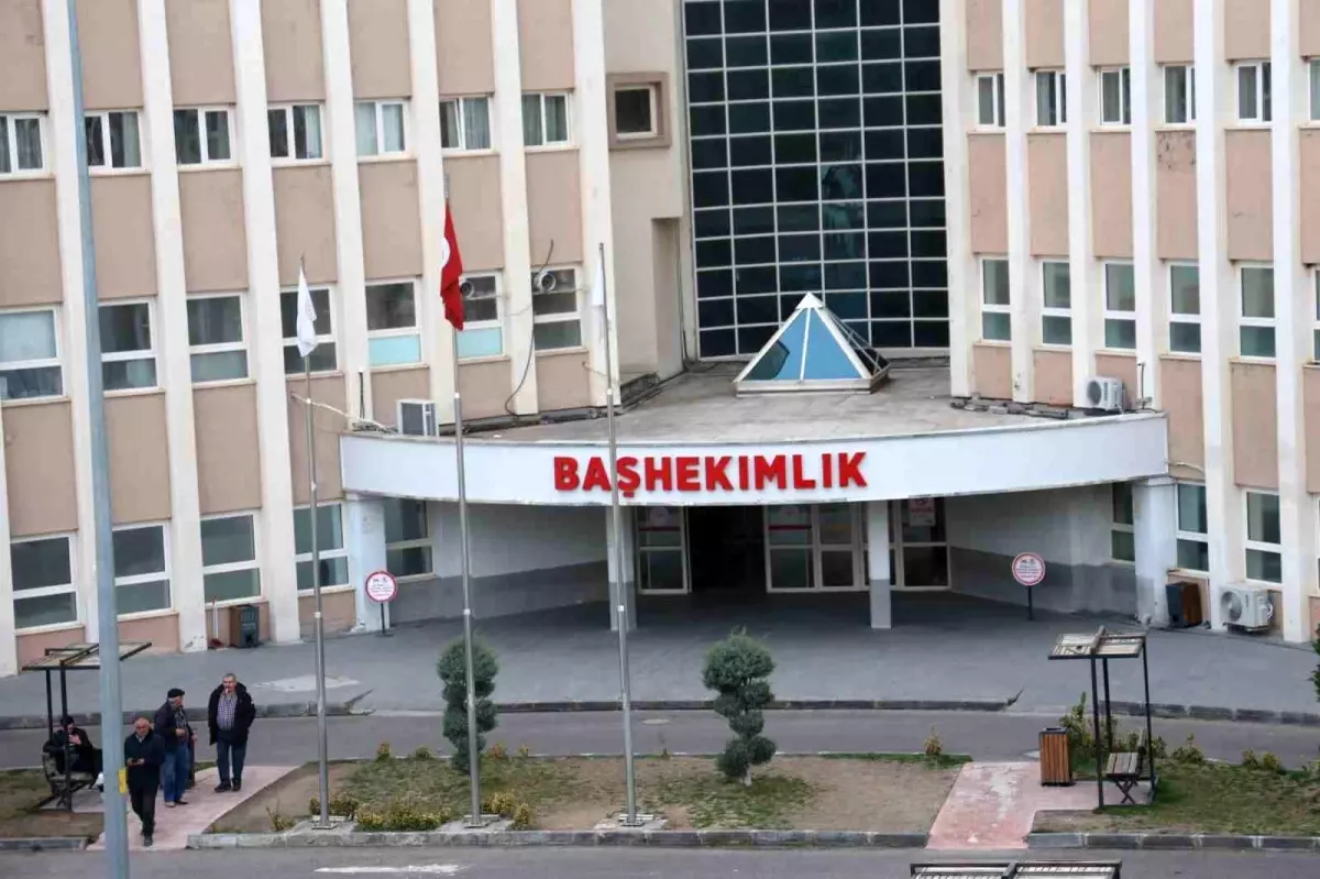 Nevşehir Devlet Hastanesi'nde Diyaliz Hastası Genç Sedyeden Düşerek Hayatını Kaybetti