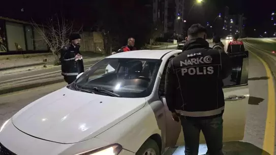 Narko alan uygulamasının yapıldığı park görüntüsü