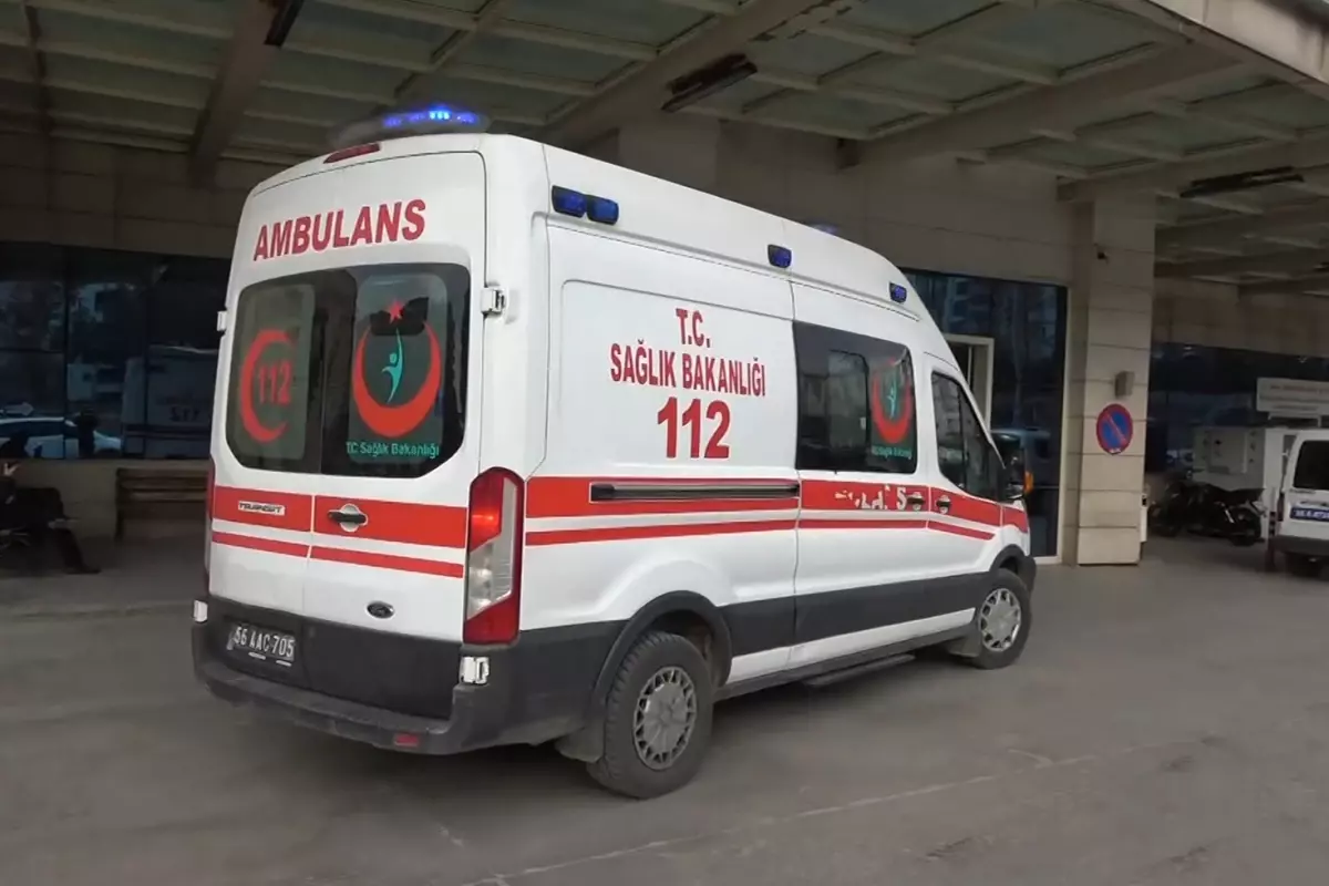 Siirt Şirvan’da Ağaç Budama Sırasında Kazara Kol Kesildi, 71 Yaşındaki Adam Hayatını Kaybetti