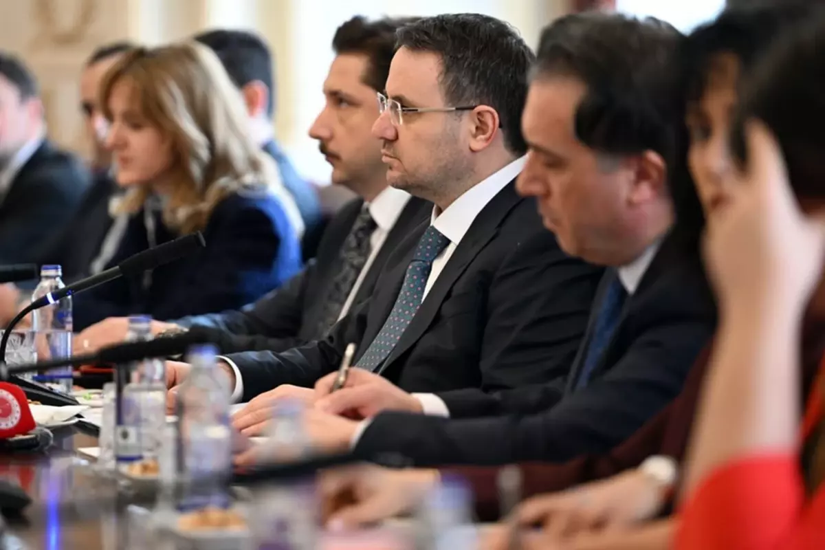 Adalet Bakanı Gürlek, Hollanda Dışişleri Bakanıyla Görüştü; DHKP-C Elebaşı İadesi Talep Edildi