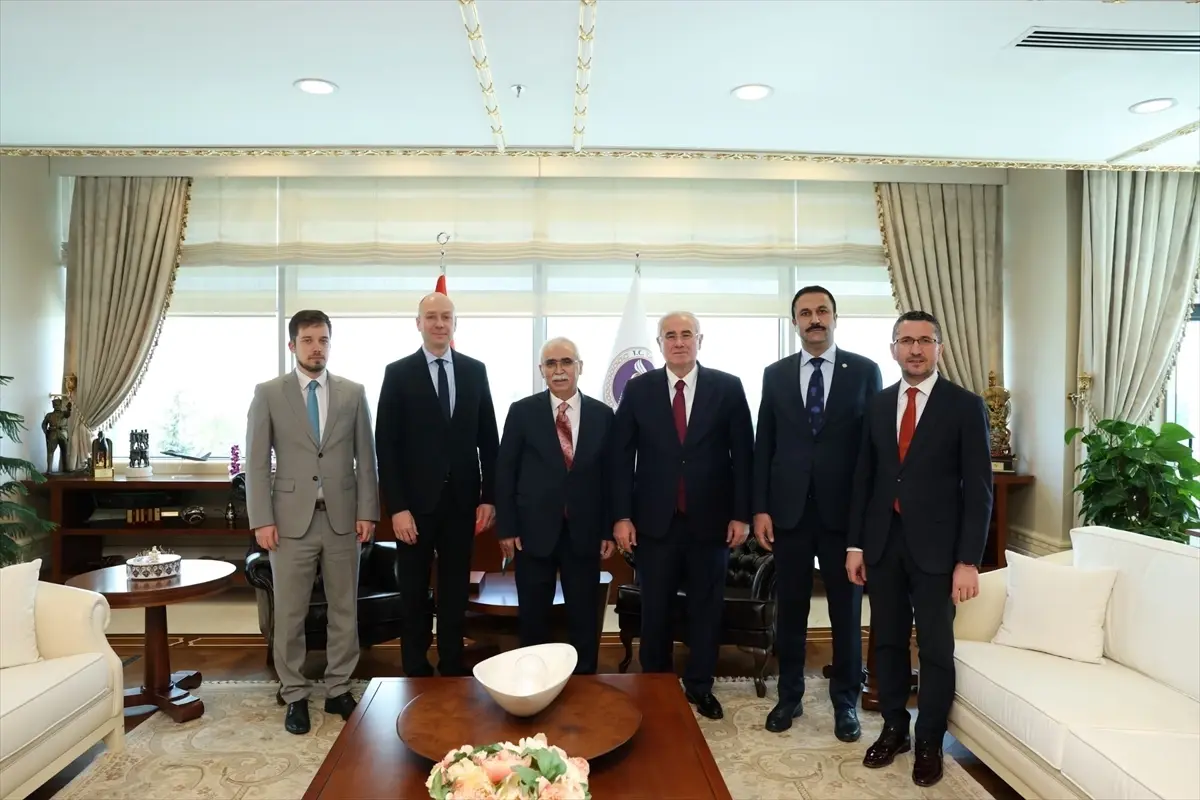 AYM Başkanı Özkaya, Macar Anayasa Mahkemesi Üyesi Kozma’yı Konuk Etti