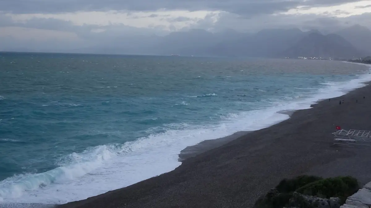 Antalya’da Deniz Kazası: Ali Ülkaç’ın Ölümü ve Kurtarma Çabaları