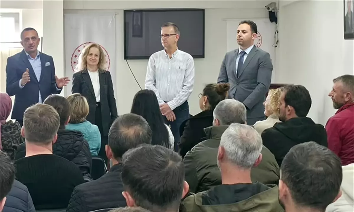 Gelibolu’da 95 Çiftçi Sürü Yönetimi Eğitimini Tamamladı