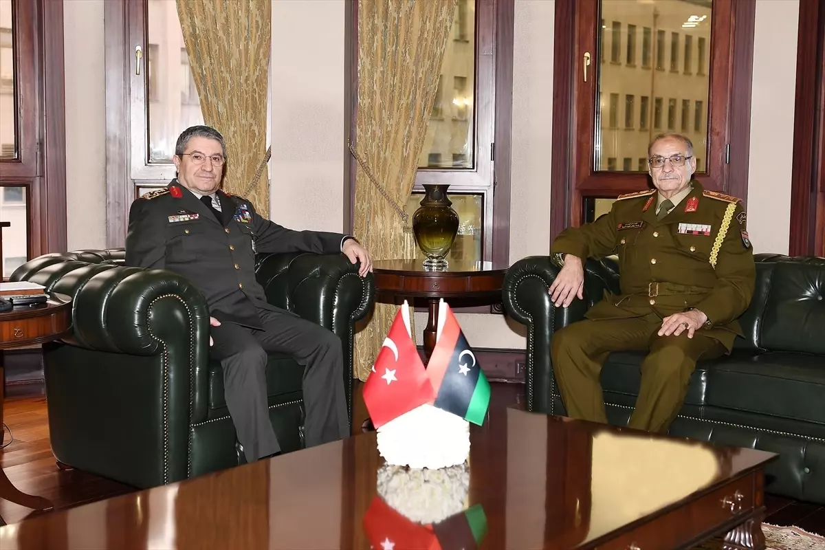 Genelkurmay Başkanı Bayraktaroglu, Libya Kara Kuvvetleri Komutanı Mousa’yı Resmi Görüşmede Karşıladı