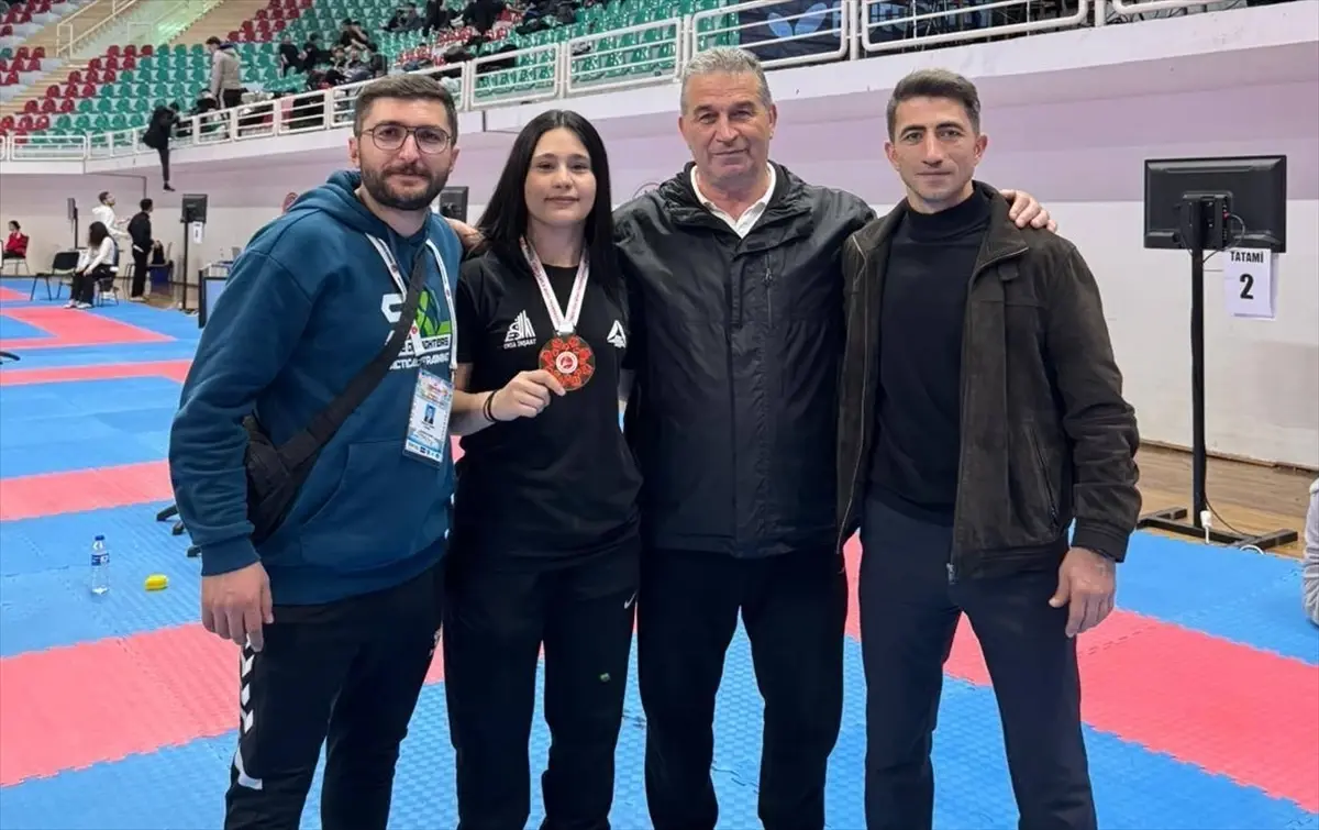 İspirli Kick Boksçular Dünya Kupası İçin Hazırlıklarını Tamamladı