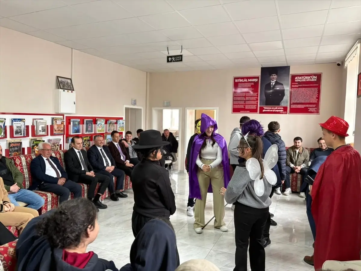 Korgun’da Kütüphaneler Tiyatrosu: Sanat ve Okuma Alışkanlıklarını Birleştiriyor