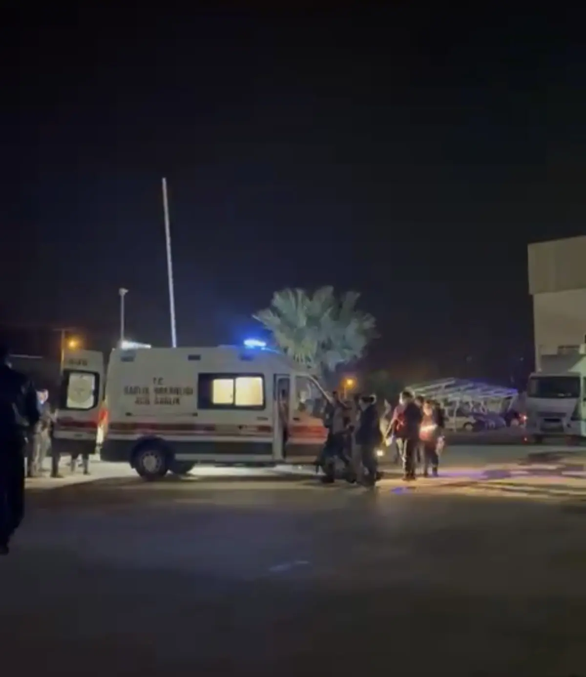 Milas’ta Balık Fabrikasında Zehirli Gaz Sızıntısı: 15 İşçi Hastaneye Alındı