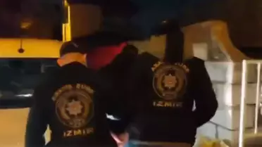 İzmir'de Silah ve Uyuşturucu Operasyonu Sonuçlandı