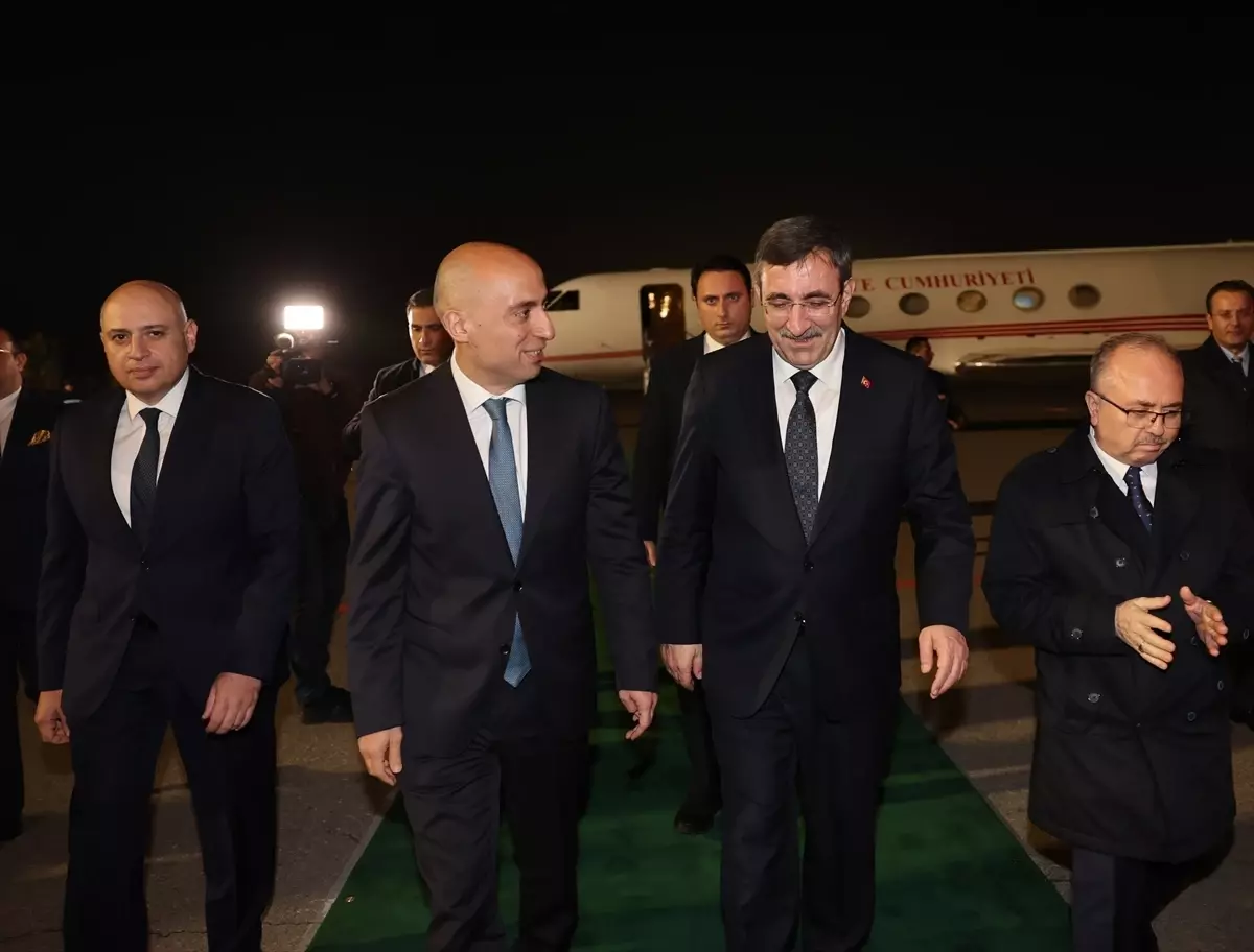 Cevdet Yılmaz Azerbaycan’da TDT Toplantısına Katıldı