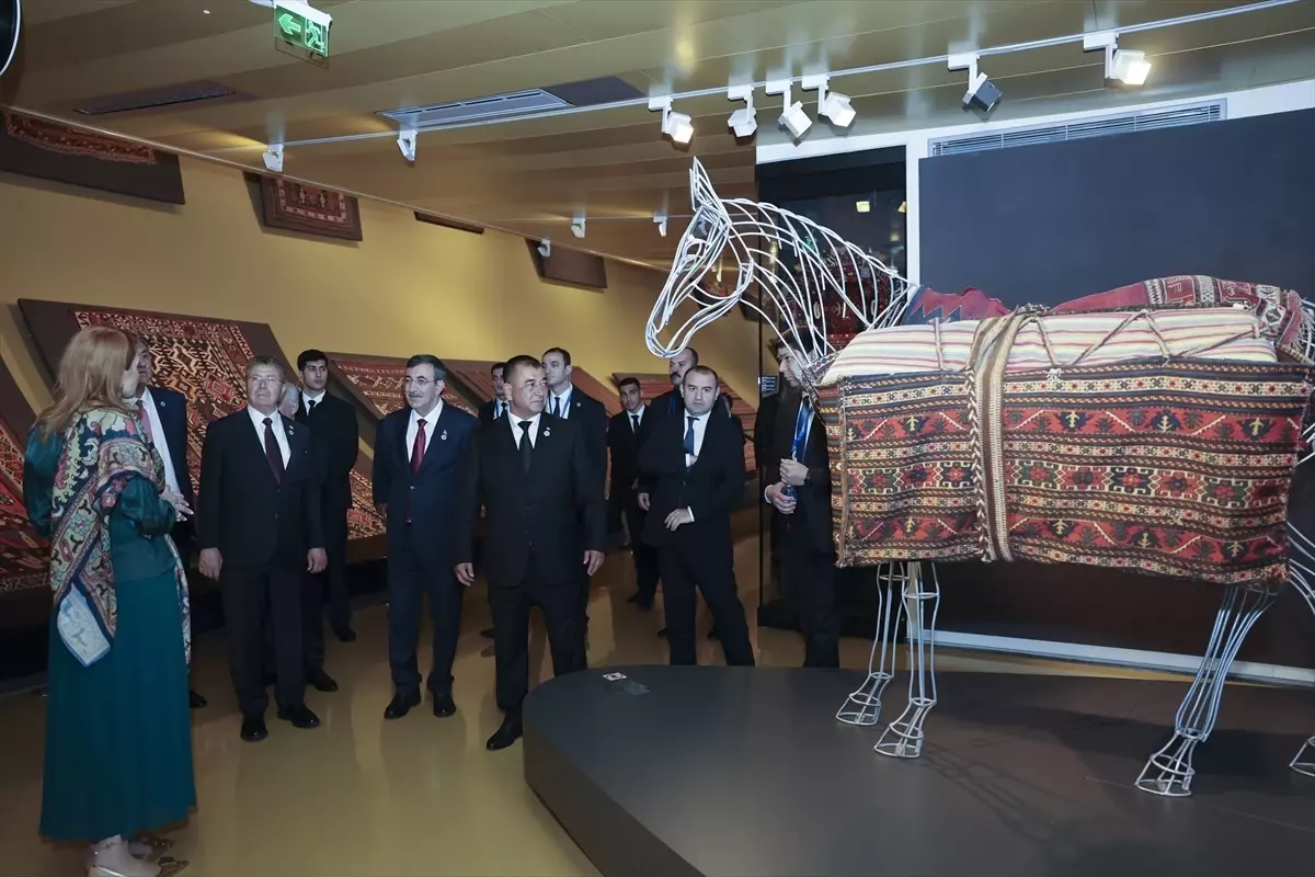 Cevdet Yılmaz, Azerbaycan Halı Müzesi'nde Kültürel Bağları Güçlendirdi