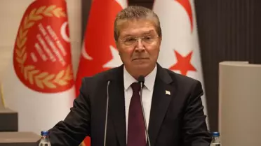 Ünal Üstel basın toplantısında