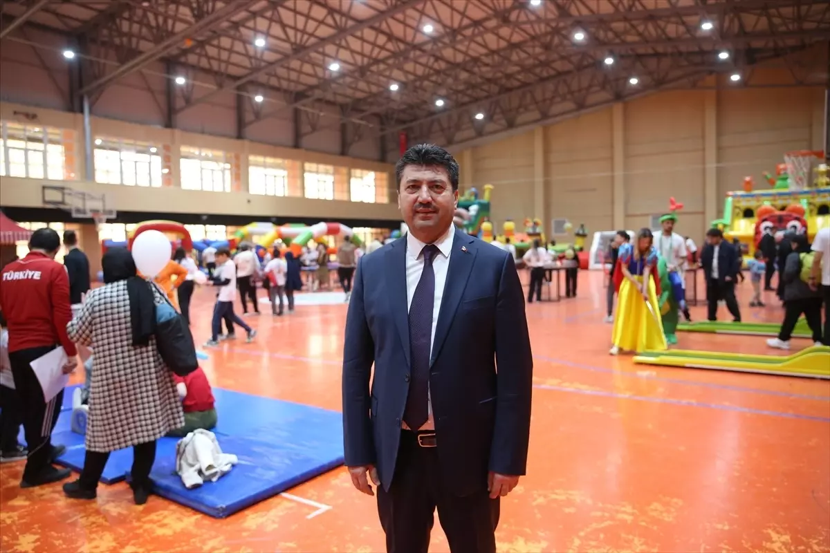 Sakarya’da Özel Gereksinimli Çocuklar İçin Renkli Spor Şenliği