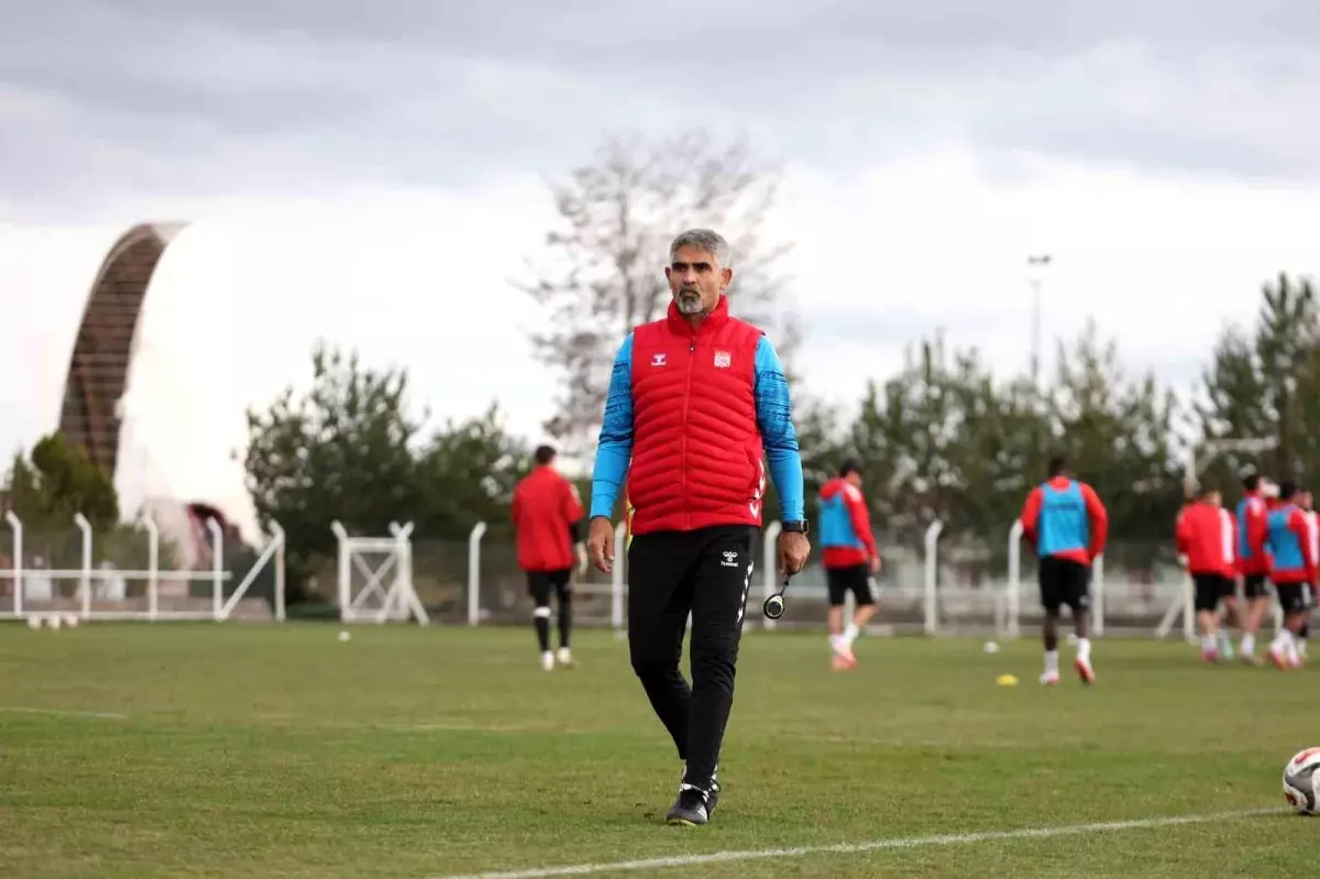 Sivasspor, Erokspor Maçına Hazırlık Antrenmanlarını Hızlandırıyor