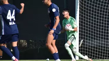 Arif Şimşir'in penaltı kurtarışı