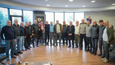 Fatih Tekke Tekke Camii'nde ziyaretini gerçekleştiriyor