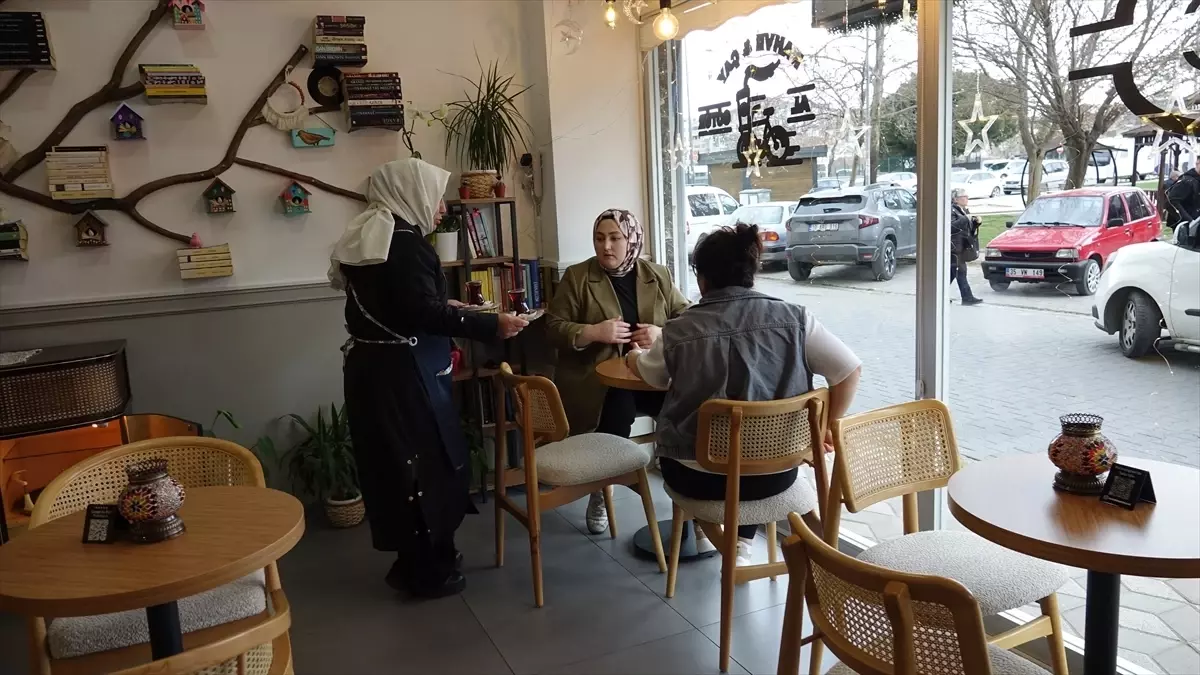 Melike Özdemir'in Sürdürülebilir Butiği Edremit'te Hayata Geçti