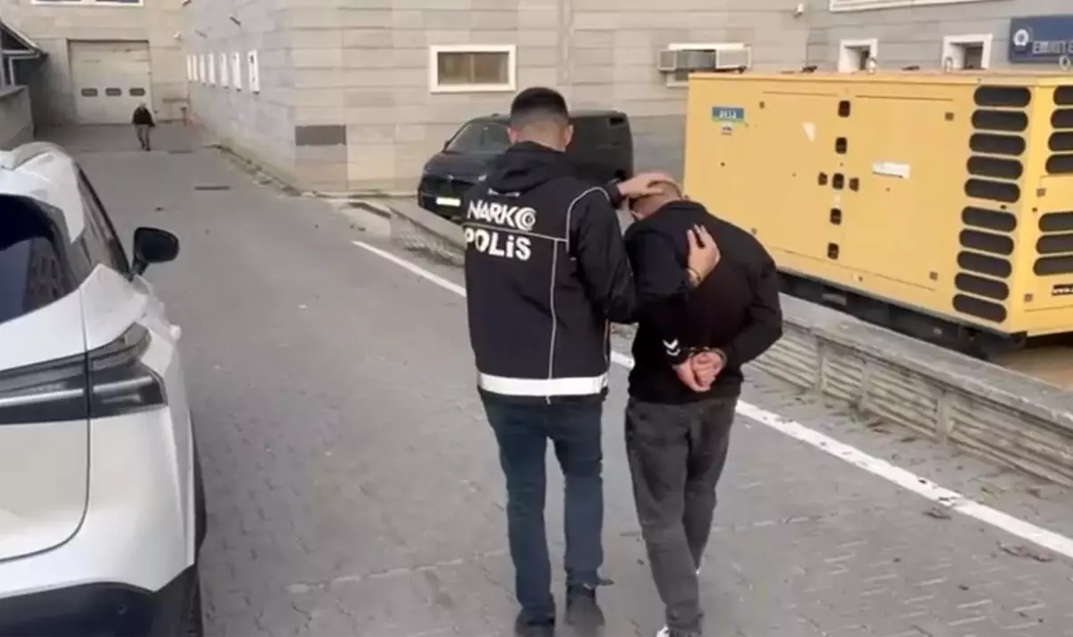 Samsun’da 15 Yıllık Hapis Cezalı Firari Hükümlü Uyuşturucu ile Yakalandı