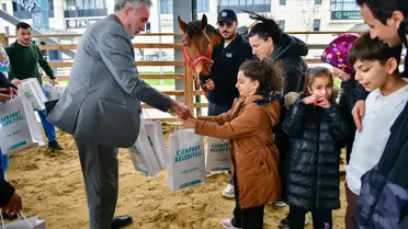 Etkinlikte hayvanlarla etkileşim