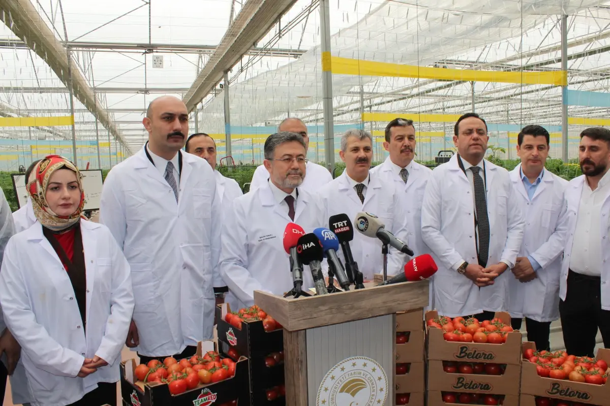 Tarım Bakanı Yumaklı'dan Çiftçilere 17,2 Milyar Liralık Destek Paketi