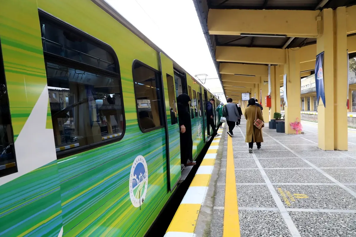 Adapazarı‑Hendek Demiryolu Projesinde Altyapı Aşaması Başladı